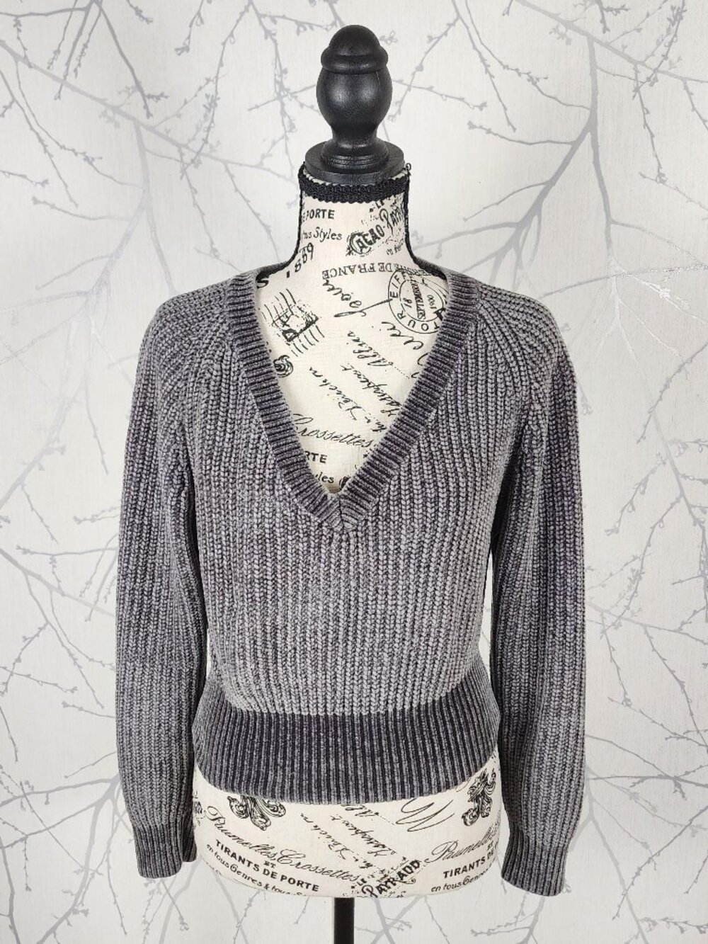 Urban Outfitters Gray Chenille Chunky Knit Cropped Sweater
